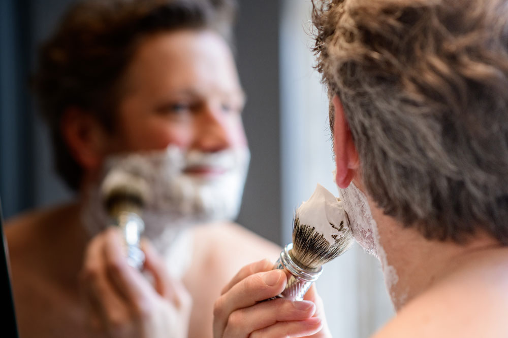 Safety razor on branded background